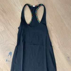 Lululemon Tank size 4 (black)